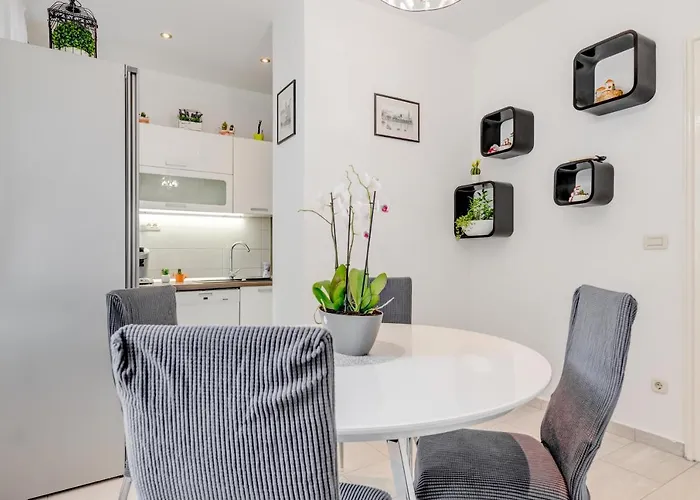 Worek Apartment *